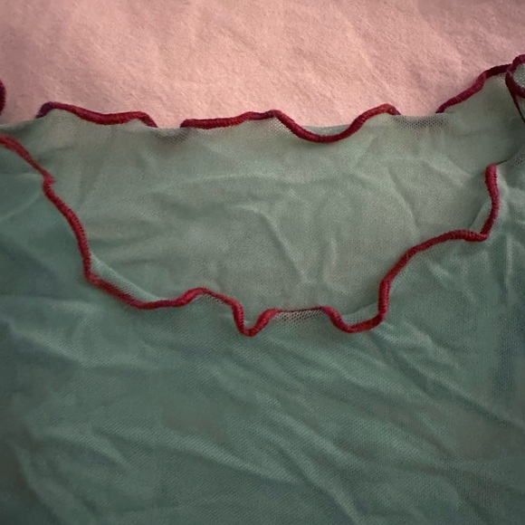 🪼vintage y2k abstract graphic mesh top🪼 - Picture 4 of 7